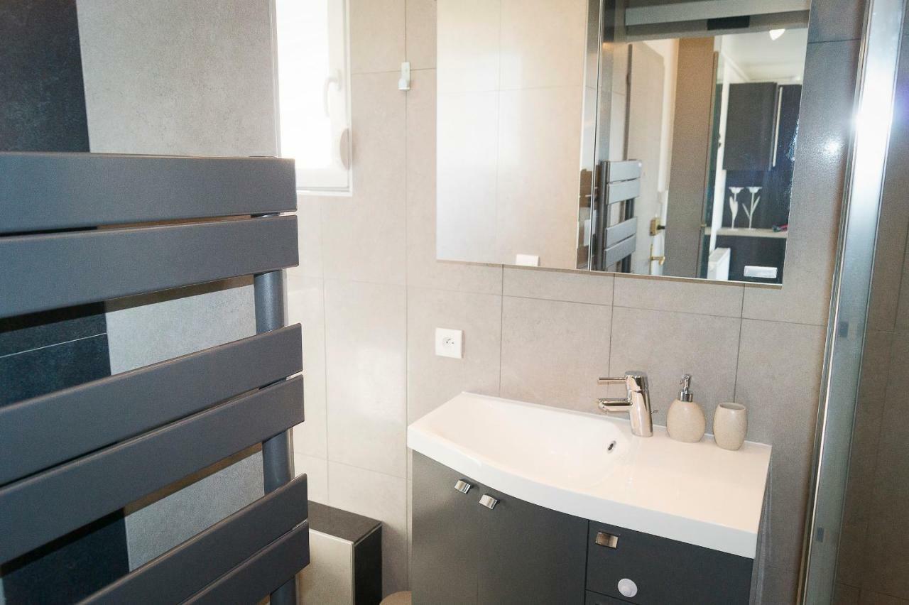 En Attique - Le Ronsard Apartment